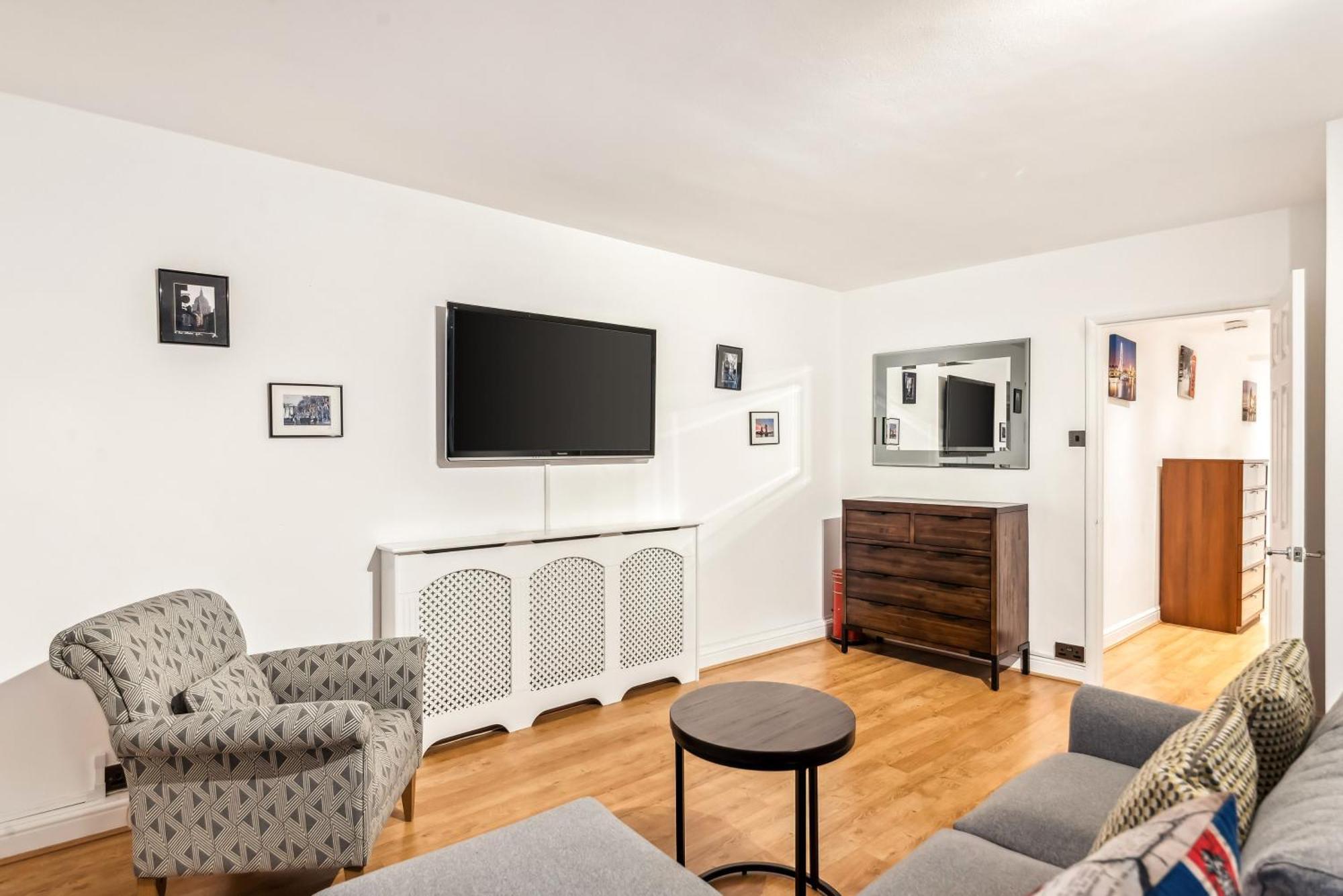 Spacious Ground Floor Apartment - Fab Location London Bagian luar foto